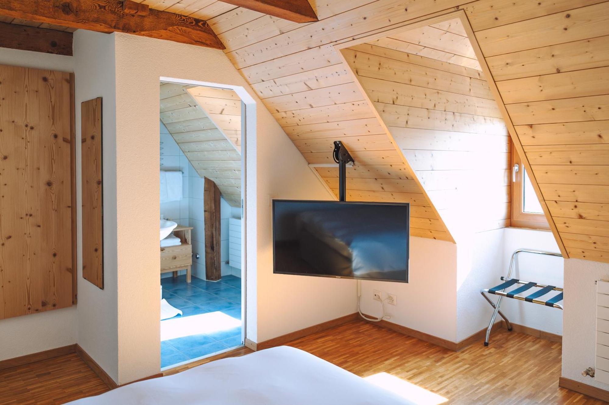 Les Montagnards Hotel